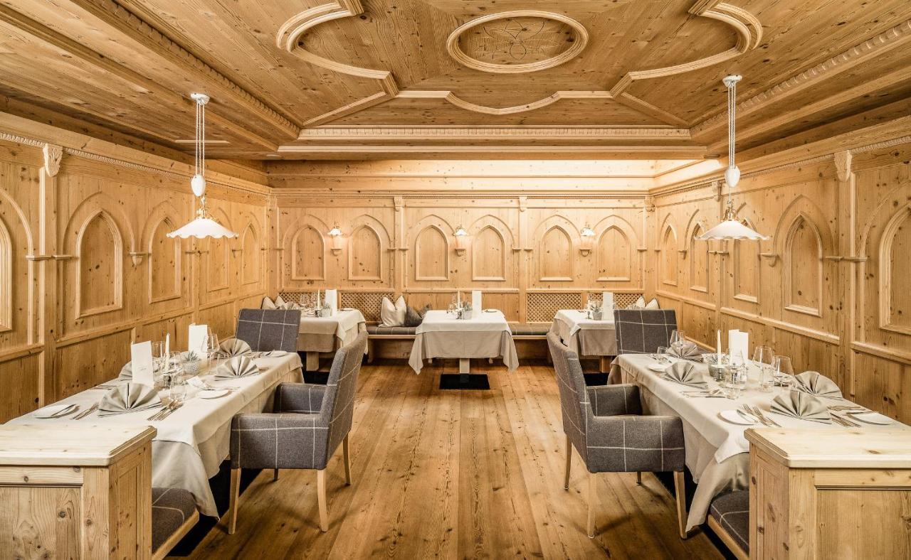Savoy Dolomites Luxury & Spa Hotel Selva di Val Gardena Exterior foto