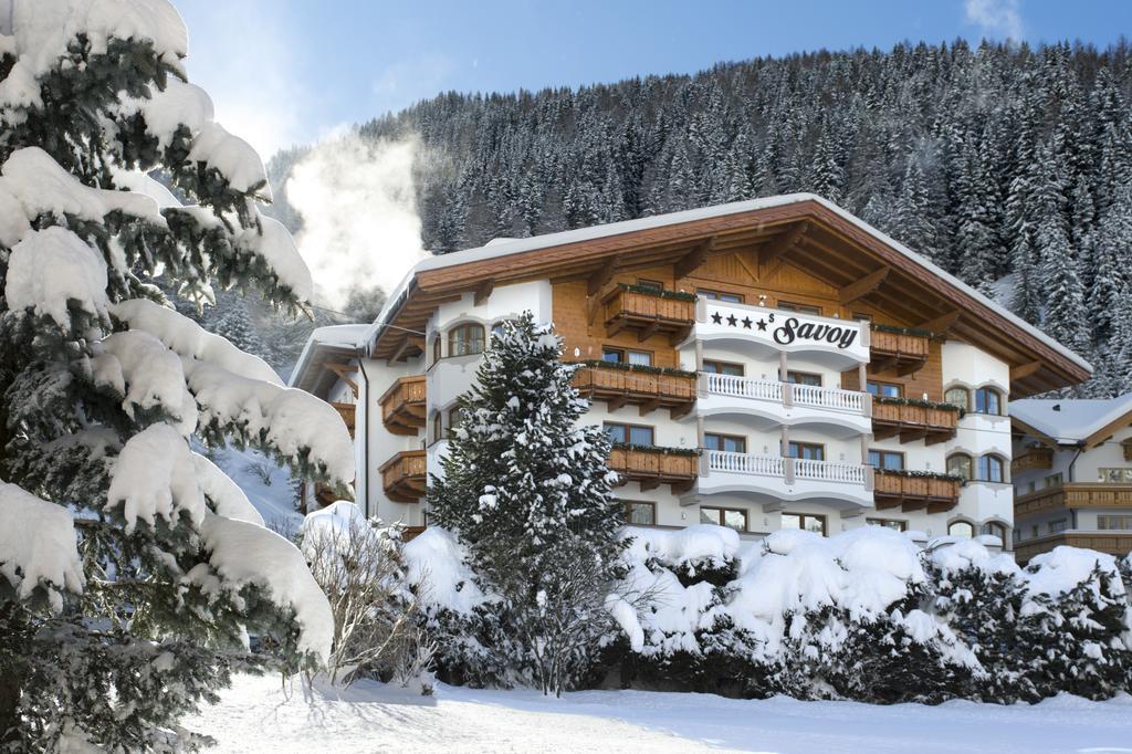 Savoy Dolomites Luxury & Spa Hotel Selva di Val Gardena Exterior foto