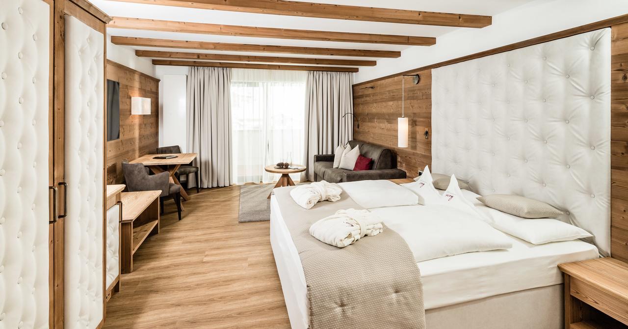 Savoy Dolomites Luxury & Spa Hotel Selva di Val Gardena Exterior foto